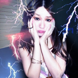 我真的很怕打雷...........。